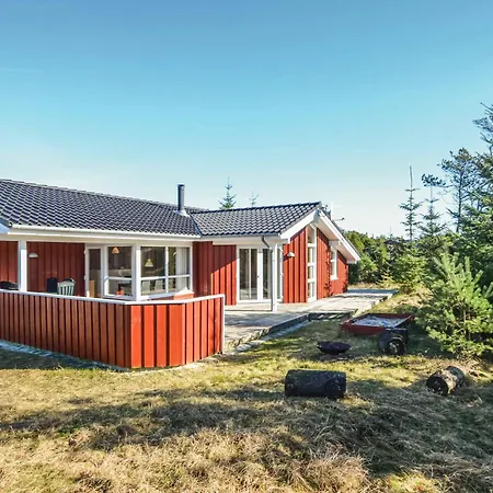 4 Bedroom Pet Friendly In