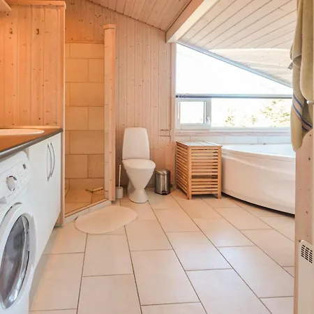 Hébergement de vacances Maison En Bord De Mer À Fjerritslev Avec Sauna *