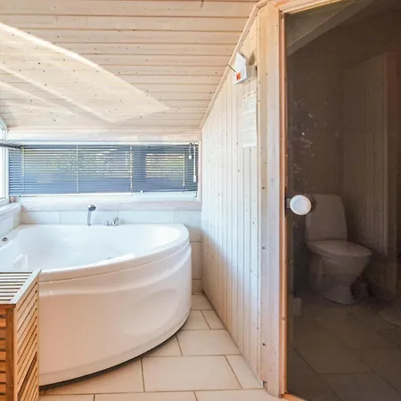 Maison En Bord De Mer À Fjerritslev Avec Sauna