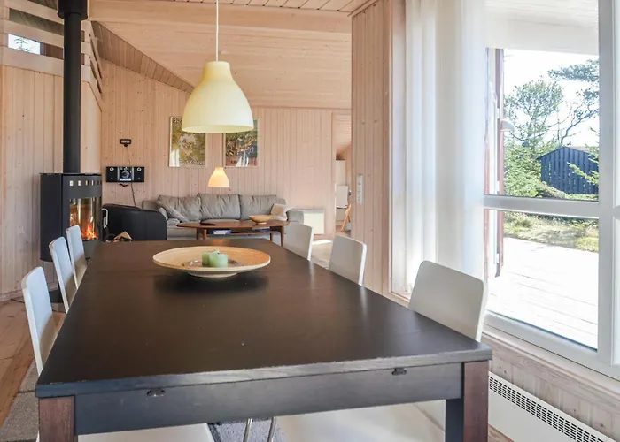 Four-bedroom In 펜션